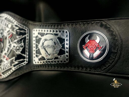 BLACK HEART WORLD TITLE