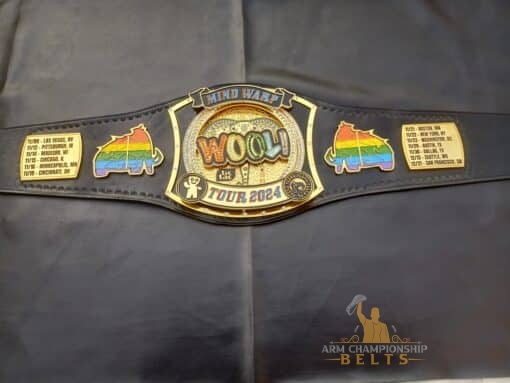 Gaming award belt customized with unique logo, champion’s name, and HD engraved plates.