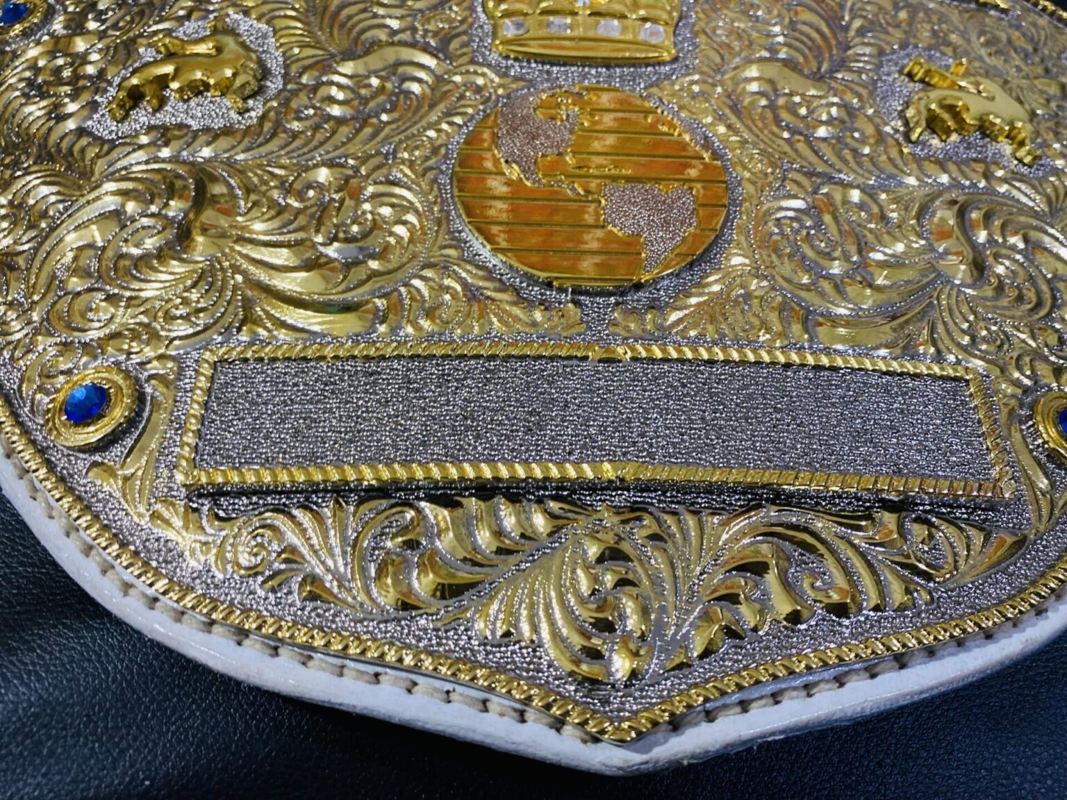 Belt of the World Heavyweight Championship - Big Gold