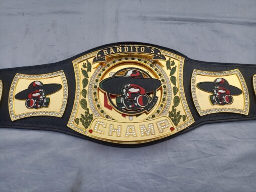 Front view of the Bandito Skull Spinner Belt showcasing the spinner skull center plate and detailed engravings.