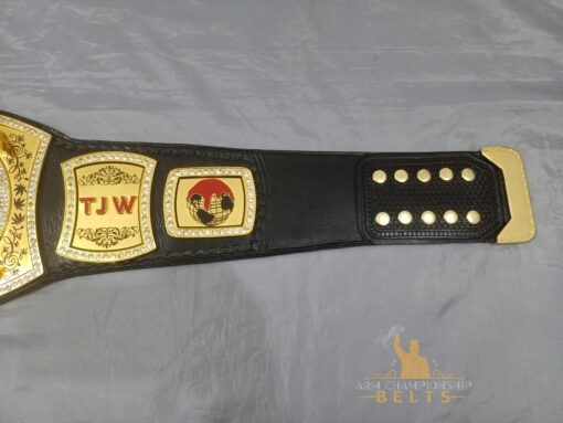 Genuine black leather strap of the Custom Heavyweight Spinner Belt, showing the high-quality material and craftsmanship.