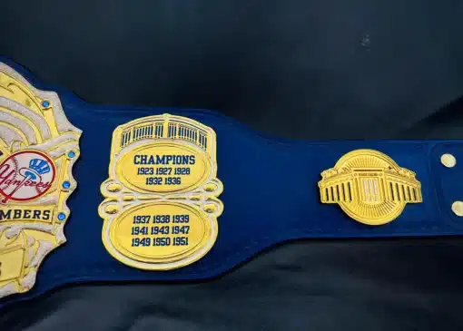 Baseball belt for collectors with Yankees logo and gold detailing