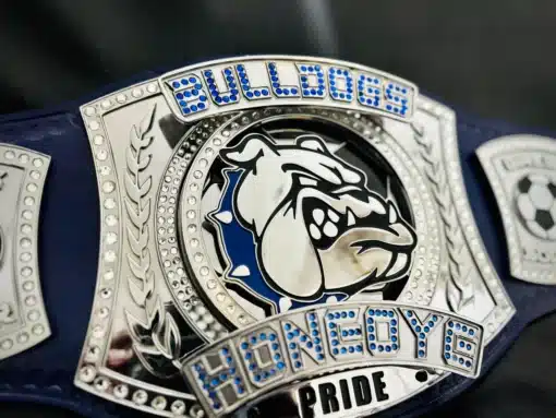 High-definition engraved Bulldog logo on silver spinner plate